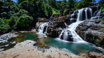 Air terjun Parangloe