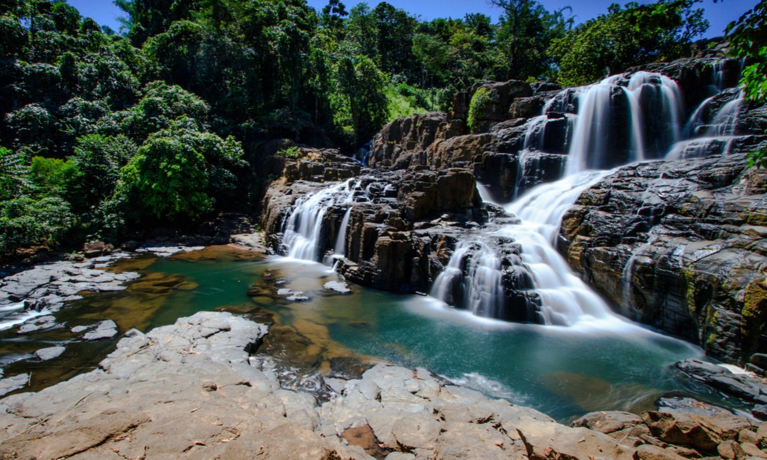 Air terjun Parangloe