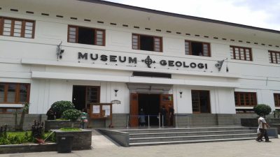 Museum Geologi Bandung