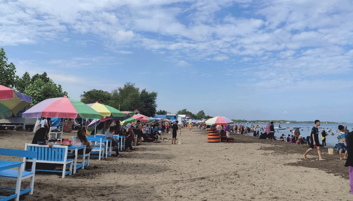 Pantai Biru