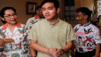 Gibran Salah Sebut Asam Folat, Anies: Sumbernya dari Tanaman, Bukan Bengkel