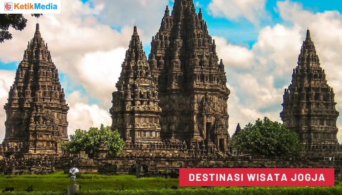 Keraton Yogyakarta dan Candi Prambanan