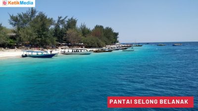 Pantai Selong Belanak