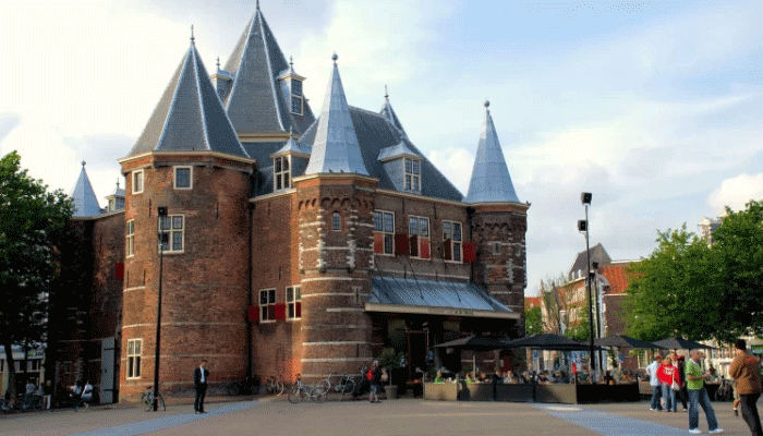 Wisata Belanda Ica Ica