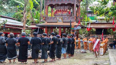 Mengenal Lebih Dekat 4 Agama Orang Tana Toraja