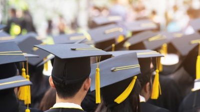 UKI Toraja luluskan 872 mahasiswa