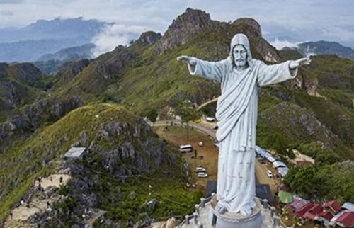 Patung Yesus Tertinggi di Dunia