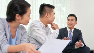 Agen Asuransi: Tugas, Gaji, dan Prospeknya di Masa Depan