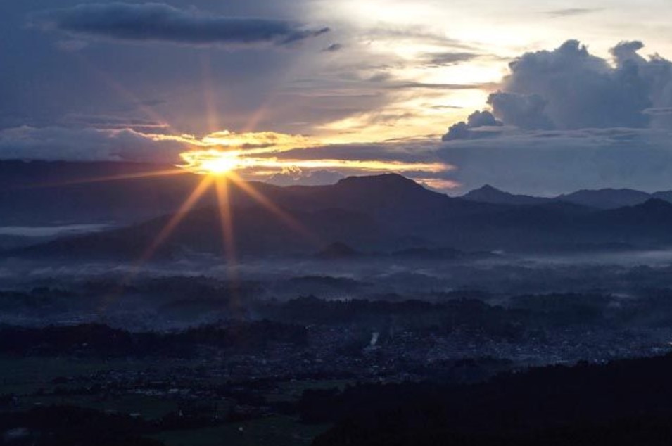 wisata Gunung Buntu Karua