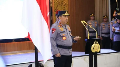 Kapolri Pimpin Kenaikan Pangkat 16 Pati Polri, Siapa Saja Mereka