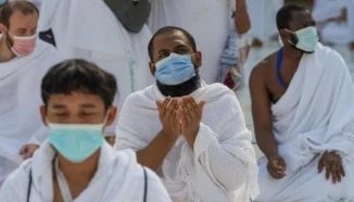 Perlunya Penggunaan Masker Selama Umrah Menurut Kementerian Haji dan Umrah