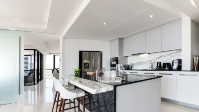 Ide Desain Kitchen Set Japandi Dengan Warna Alami Yang Hangat