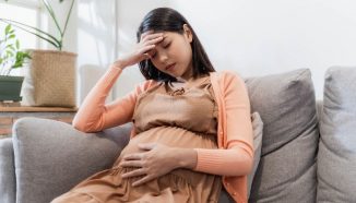 9 Pilihan Obat Sakit Kepala untuk Ibu Hamil yang Aman
