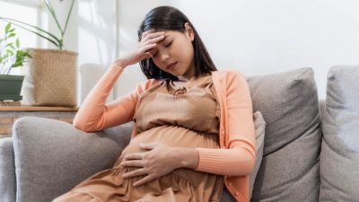 9 Pilihan Obat Sakit Kepala untuk Ibu Hamil yang Aman