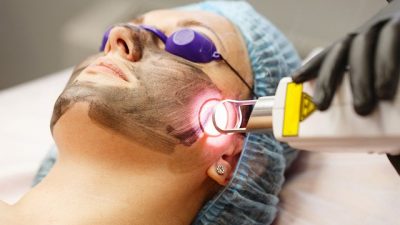 5 Treatment Mengecilkan Pori Pori Wajah yang Aman