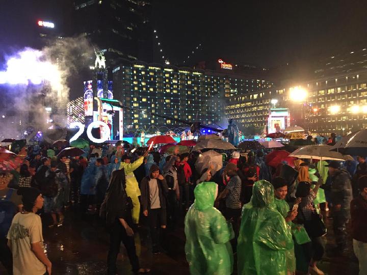 cuaca malam tahun baru