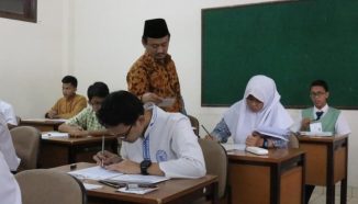 Alhamdulillah, Tunjangan Guru Madrasah Naik! Ini Kata Kemenag