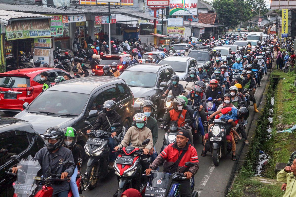 puncak bogor macet