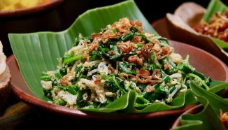 Resep Urap Sayur: Makanan Tradisional yang Segar dan Sehat