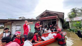 PMI Kabupaten Landak Sebar Ribuan Sembako Bantu Warga Terdampak Banjir