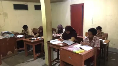 Isi Permendikdasmen No 1 Tahun 2025: Guru PNS Mengajar di Swasta