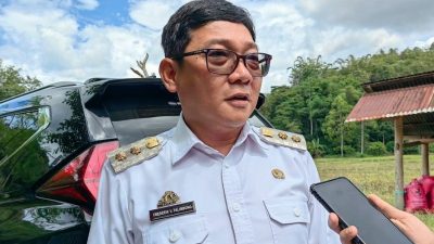Bupati Toraja Utara Pilih Mobil Listrik