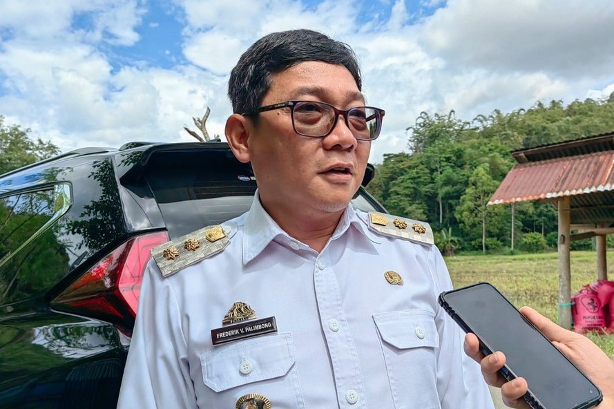 Bupati Toraja Utara Pilih Mobil Listrik