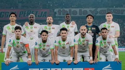 Potret skuad Persebaya Surabaya saat melawan Persija (Sumber Instagram @officialpersebaya)