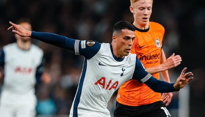 Aksi salah satu pemain Tottenham di lapangan (Sumber Instagram @spursofficial)