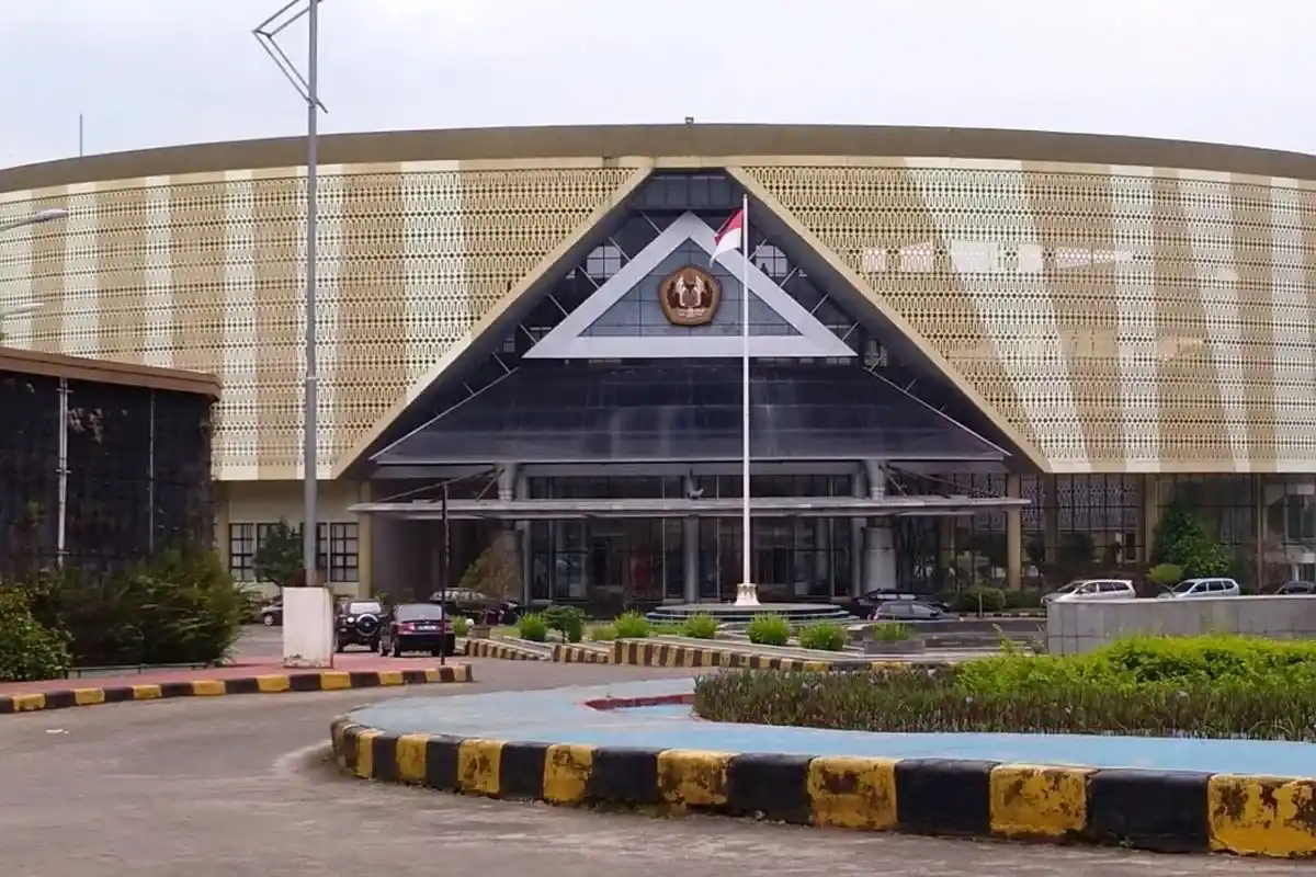 gaji dosen Unpad
