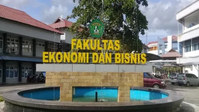 Jurusan ekonomi kerja apa