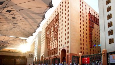 hotel di Madinah dekat pintu 25