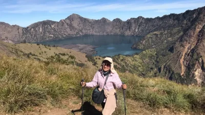 Perlengkapan Naik Gunung untuk Wanita: Berdasarkan Pengalaman, Bukan Cuma Teori!