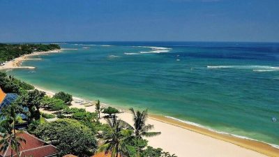 7 Pantai Dekat Bandara Ngurah Rai yang Wajib Dikunjungi Wisatawan