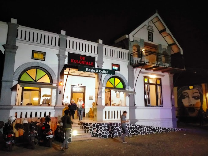 Cafe di Blitar yang Instagramable, 7 Rekomendasi Paling Hits!