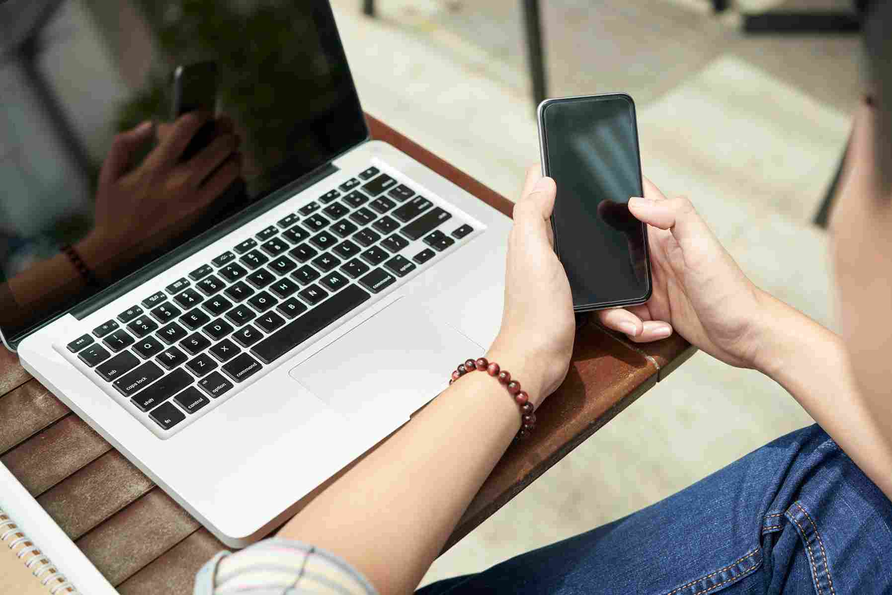 Kerja Online Mengetik Lewat HP dan Estimasi Gajinya, Daftar Sekarang!