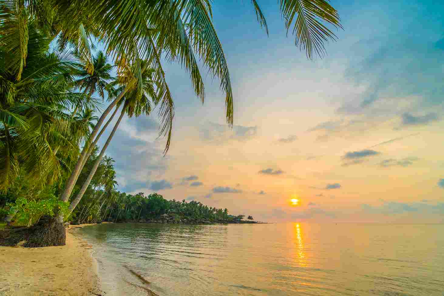 Rekomendasi Pantai Di Anyer Yang Bagus