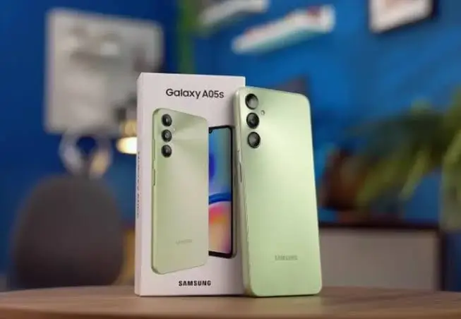 Apakah HP Samsung A05s ada Kamera 0,5