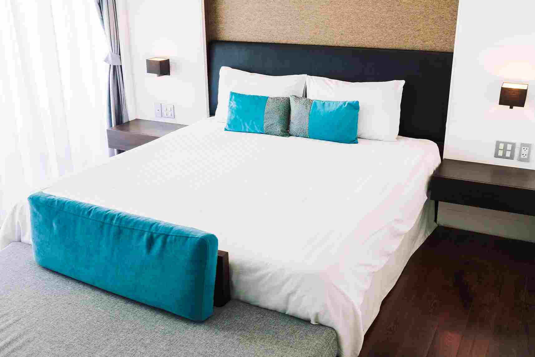 7 Terbaik Hotel Surabaya Dekat Pelabuhan Tanjung Perak