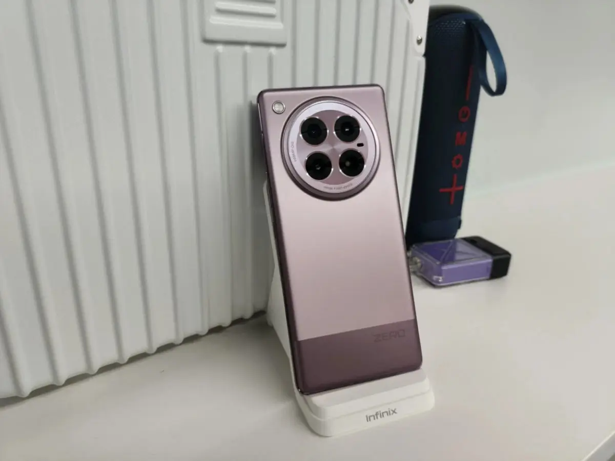 Infinix Zero 40
