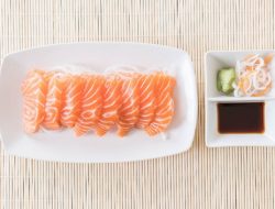 10 Makanan Khas Jepang Paling Populer dan Otentik