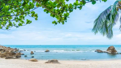 8 Pantai Selatan Jawa Paling Terkenal sebagai Objek Wisata