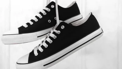 Reparasi Sepatu Converse yang Sobek dan Ganti Outsole