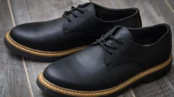 Semir Sepatu Hitam Paling Bagus, Jangan Asal Pilih!