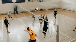 Jenis-jenis Pukulan Bola Voli, Servis, Smash, Hingga Diving