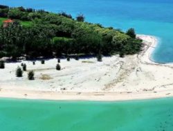 8 Pantai di Sumenep Tercantik, Gili Labak Hingga Ropet