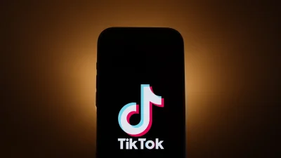 100 Rekomendasi Hashtag TikTok Trending Agar Video FYP