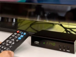Cara Memasang Set Top Box Pada TV LED (4 Langkah Mudah)