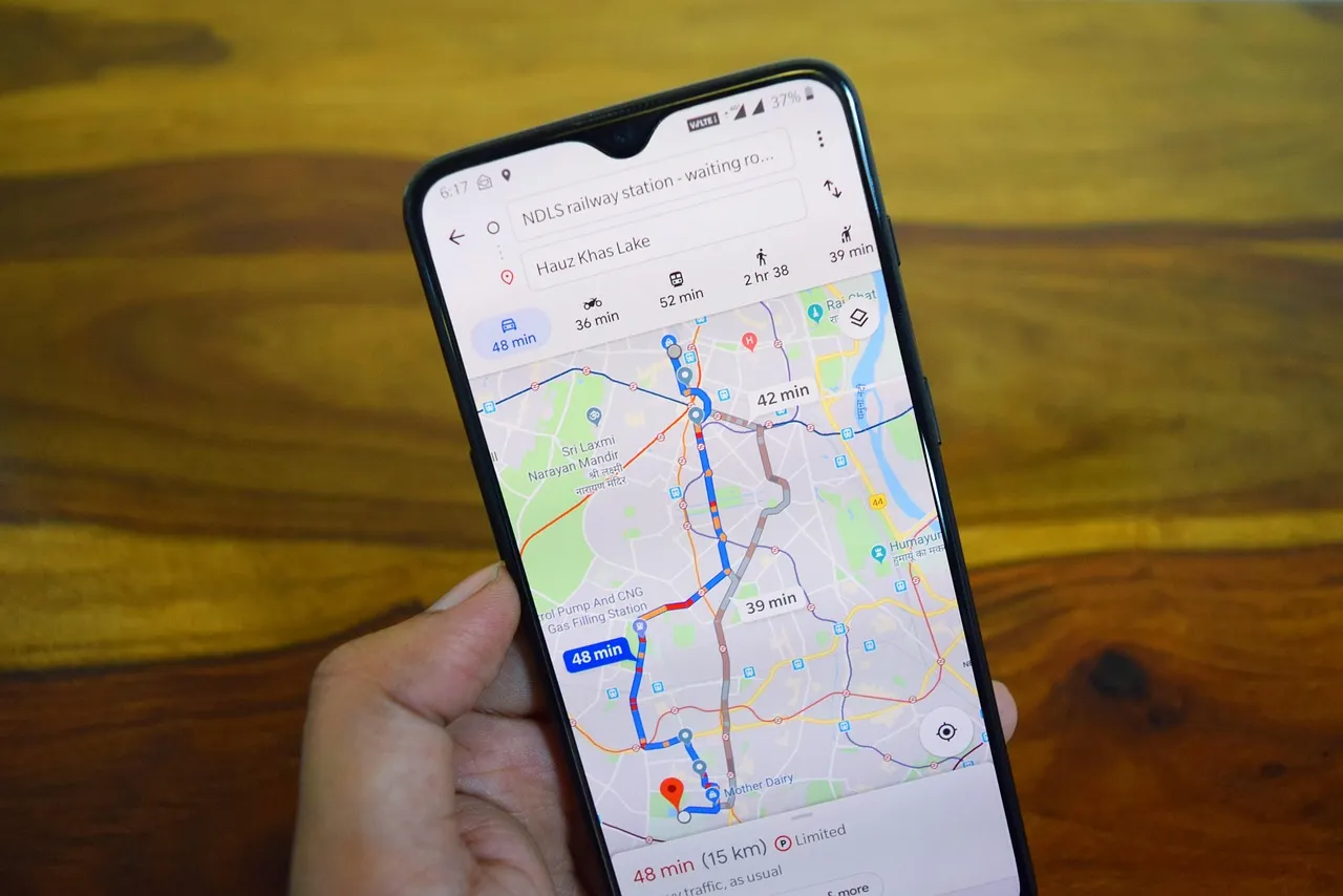 5 Cara Mengatasi Google Maps Tidak Akurat (GPS Error) Paling Ampuh