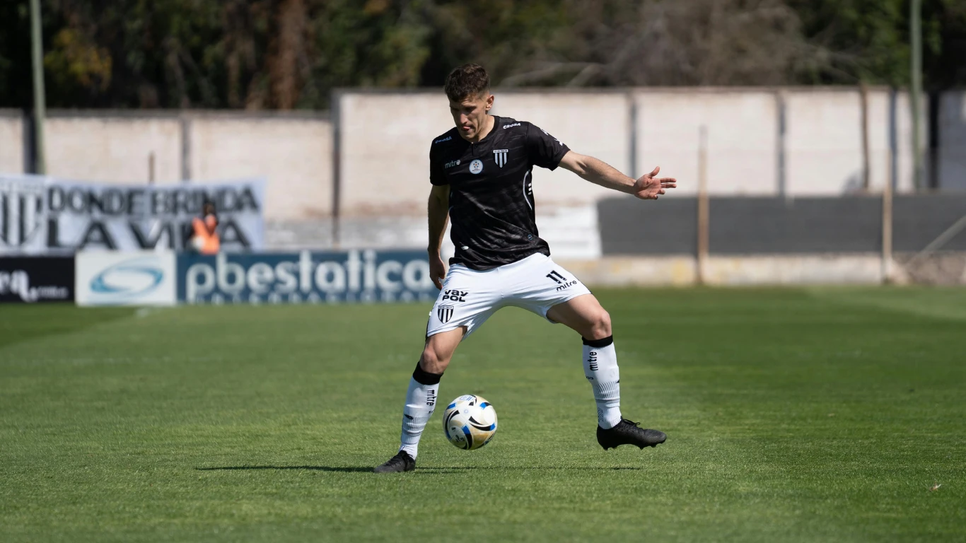 Jelaskan Tujuan Permainan Sepak Bola yang Paling Utama